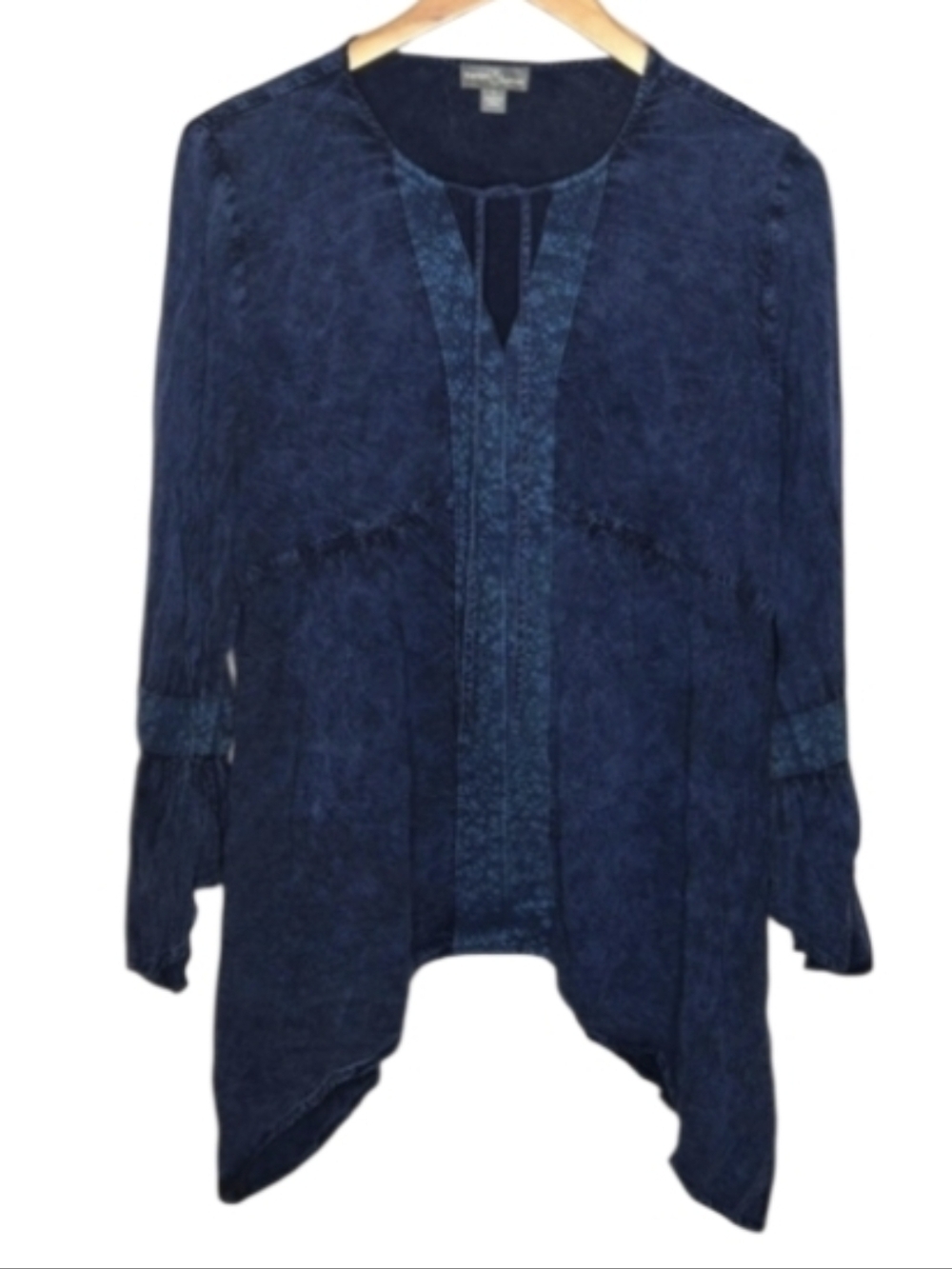 Market & Spruce Embroidered Navy Blue Tunic
